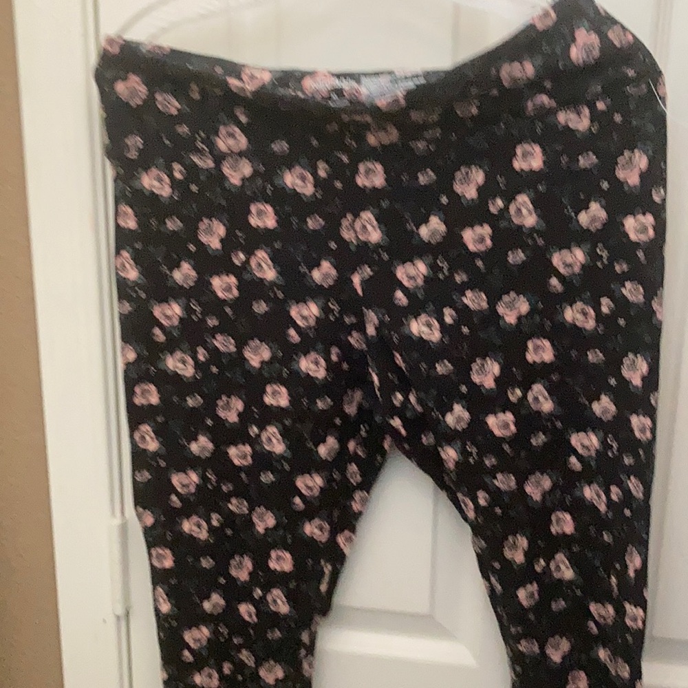 FINAL MARKDOWN Nwot wild fable leggings xl